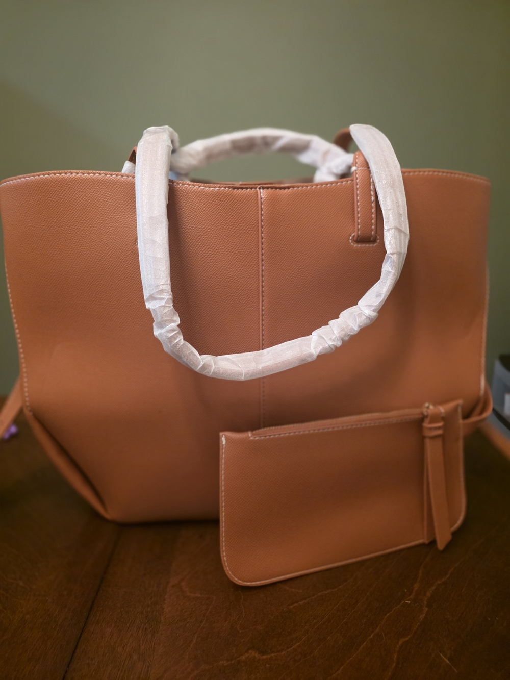 Classic Structured Tote Bag with Wristlet - Tan